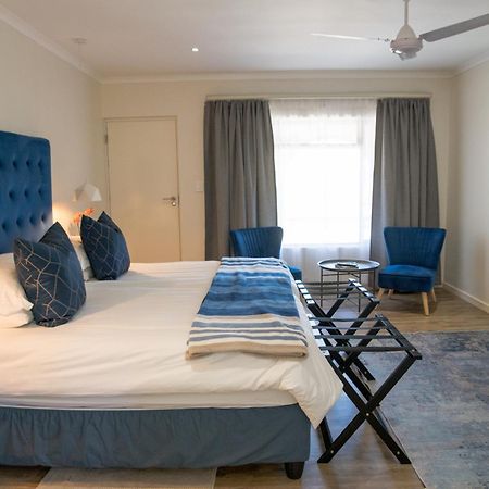 Penguino Guesthouse Hermanus Extérieur photo