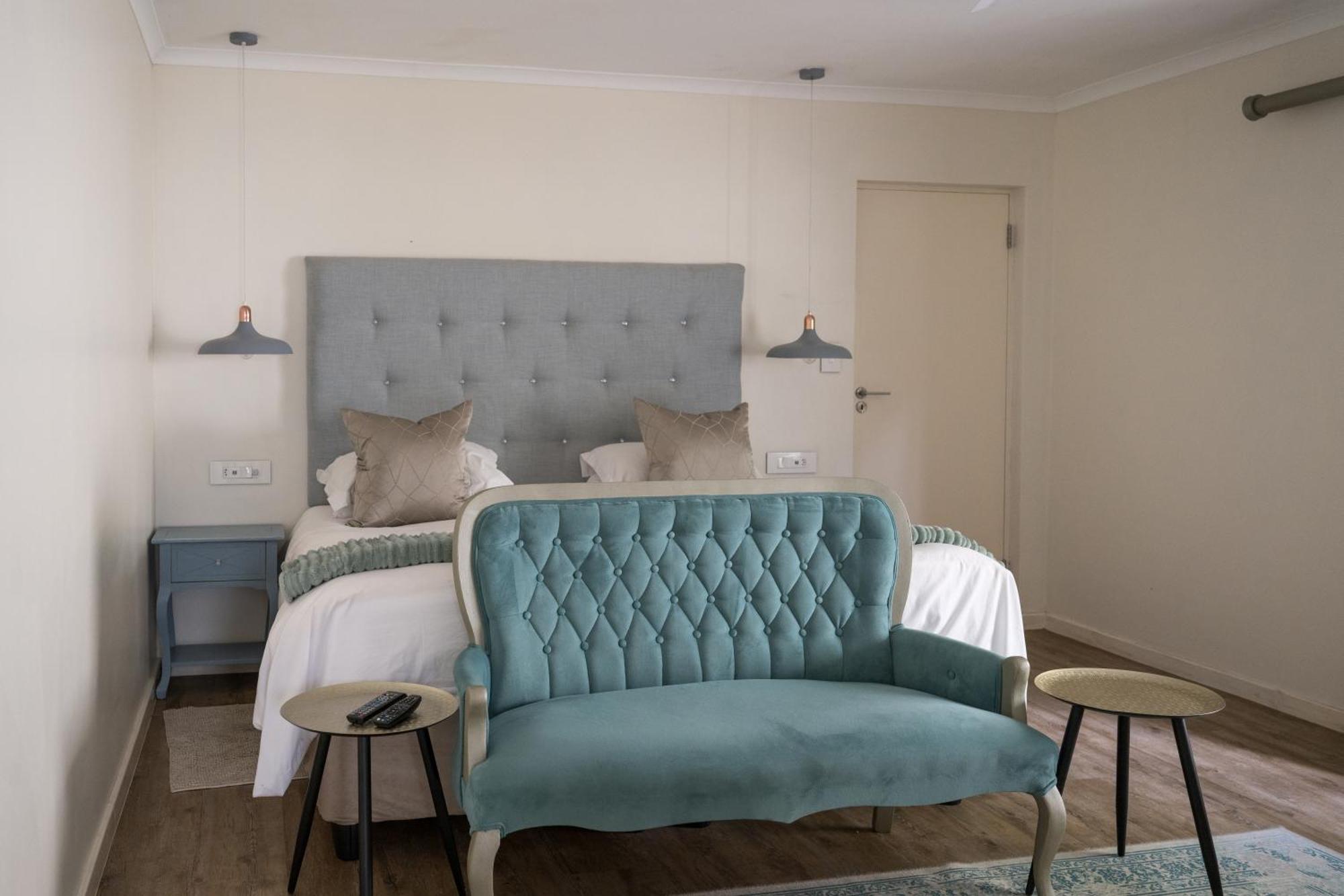 Penguino Guesthouse Hermanus Extérieur photo