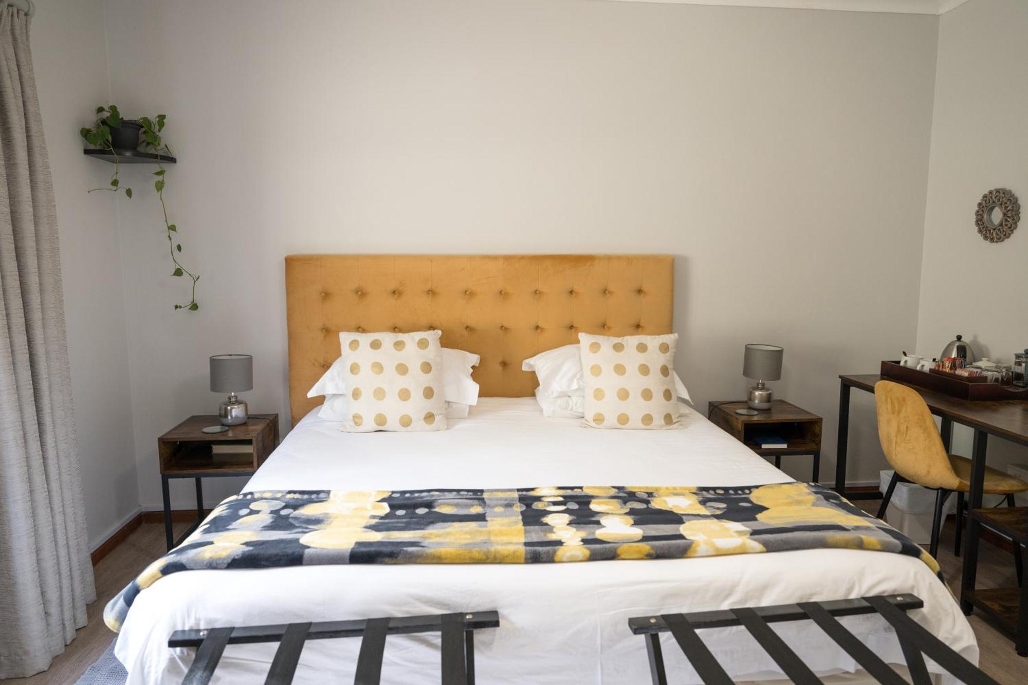 Penguino Guesthouse Hermanus Extérieur photo