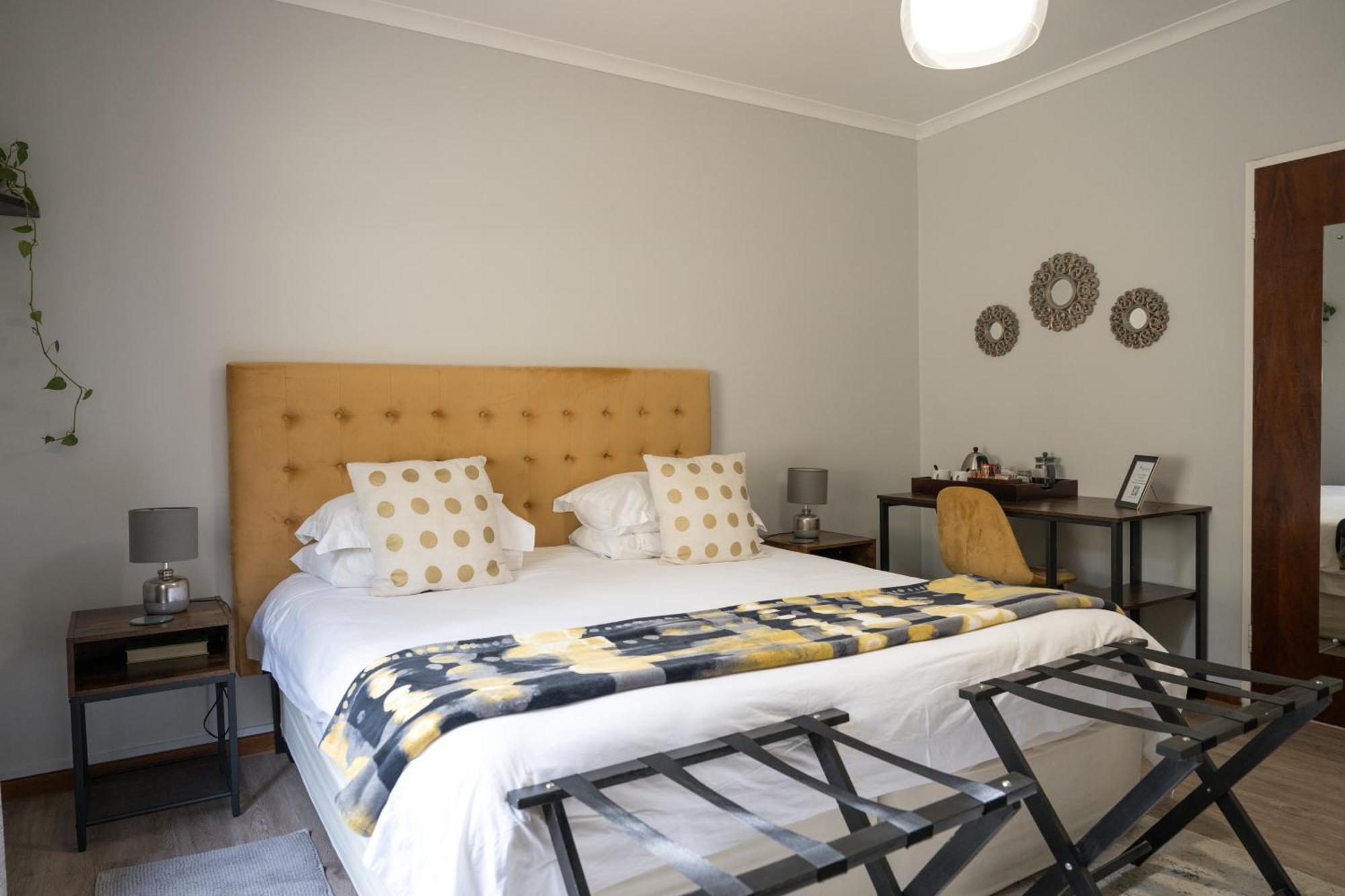 Penguino Guesthouse Hermanus Extérieur photo