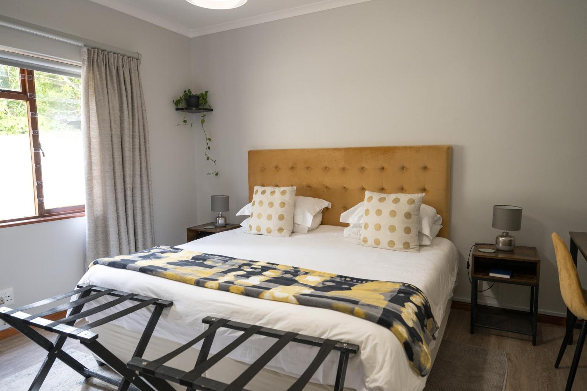 Penguino Guesthouse Hermanus Extérieur photo